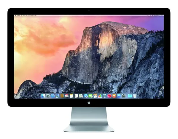 Srebrny 27-calowy monitor Apple Thunderbolt Display w czarnej szklanej ramce, na ekranie pulpit macOS z widokiem gór